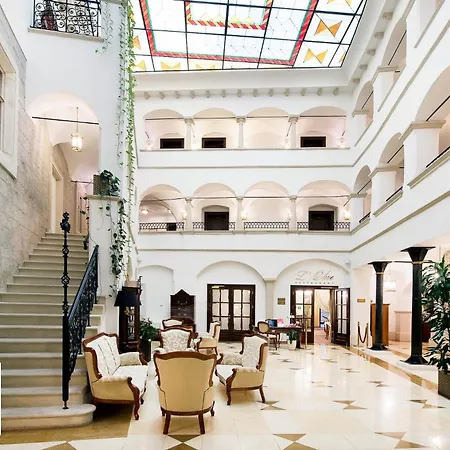 Arcadia Boutique Hotel-3